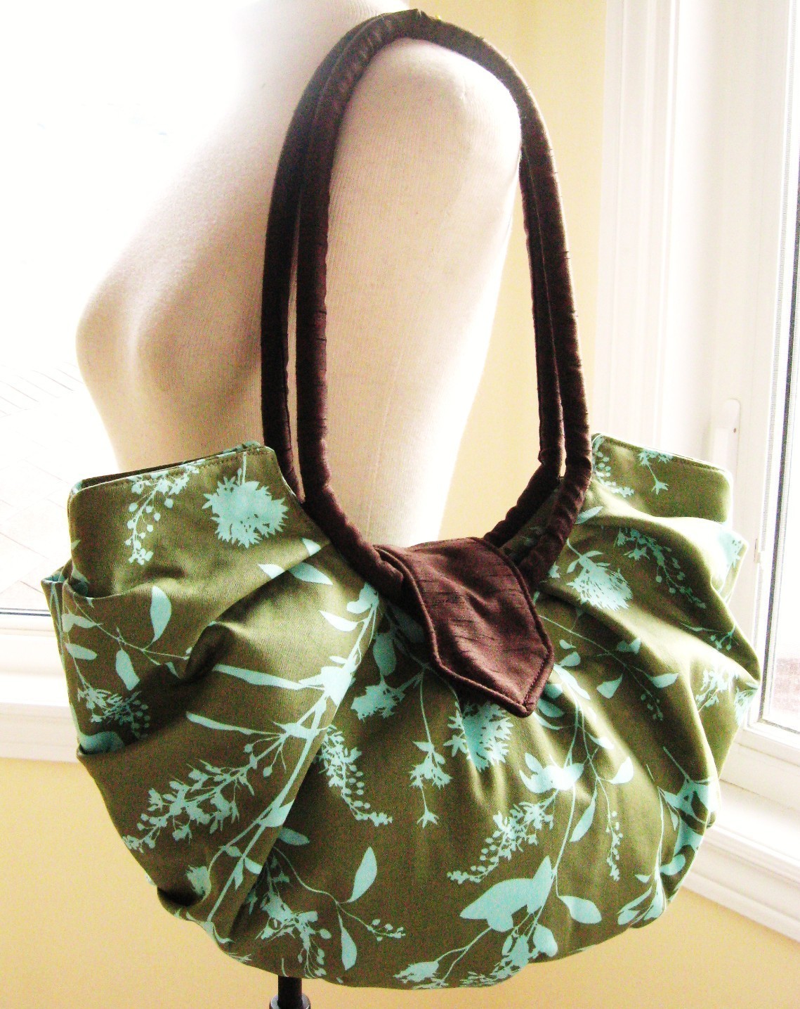 Large Green Floral Cotton Bag / Hobo Purse - Sage Green Wildflower